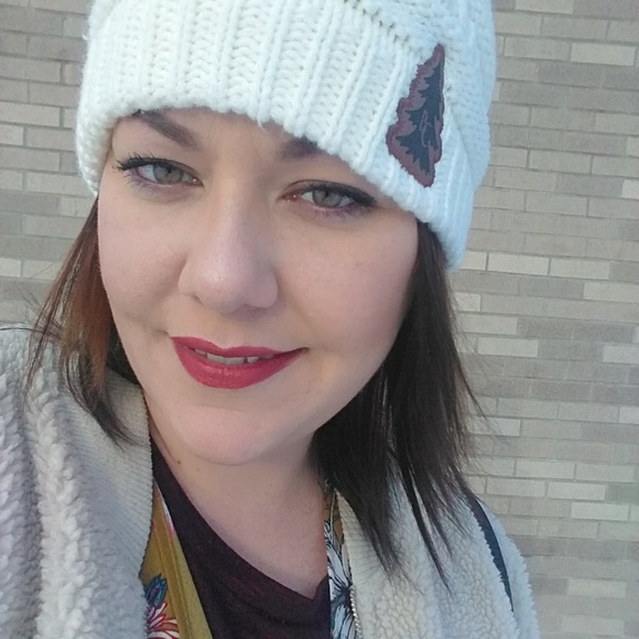 Meet your Posher, Sonya - Picture 1 of 1